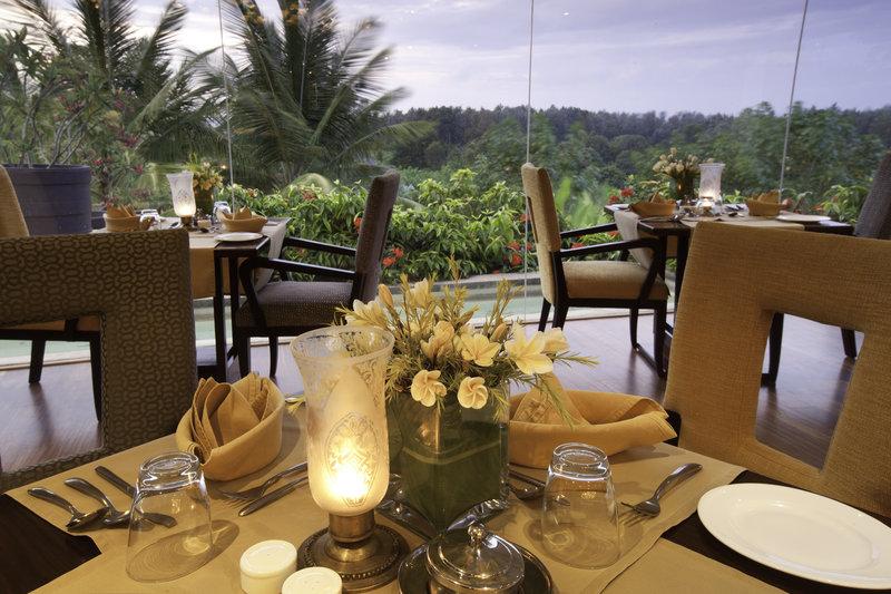 เดอะ เซราย ชอคมากูลาร์ Hotel จิกมากาลูร์ ร้านอาหาร รูปภาพ